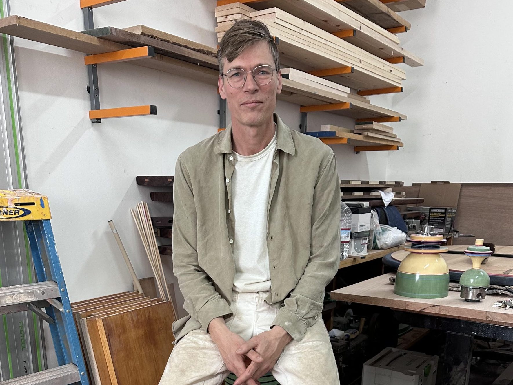 Visiting artist Torbjörn Vejvi